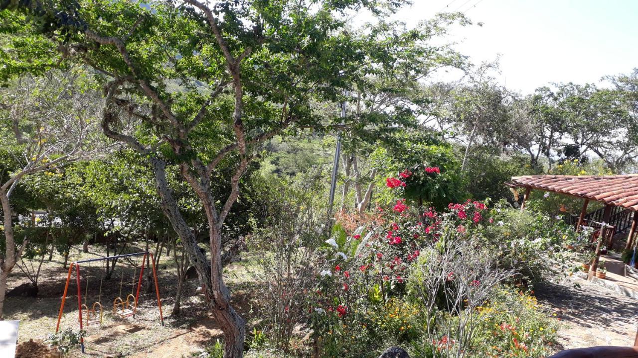 Posada Villa Paula Barichara Bagian luar foto